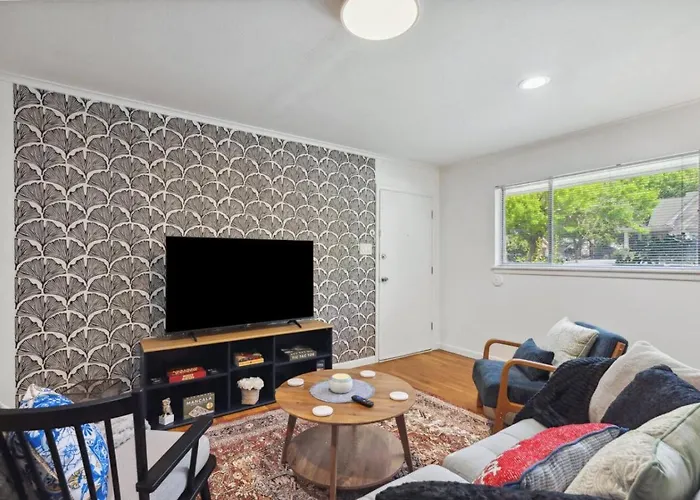 Holiday home Fashionable Tcu Walkable 2bd *