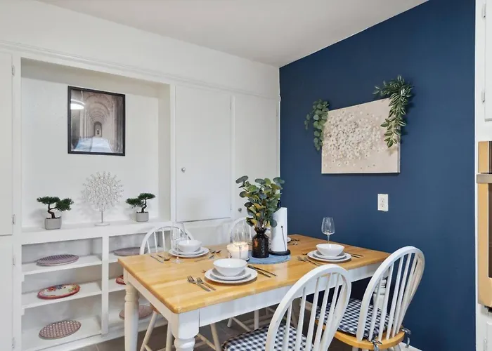 Holiday home Fashionable Tcu Walkable 2bd *